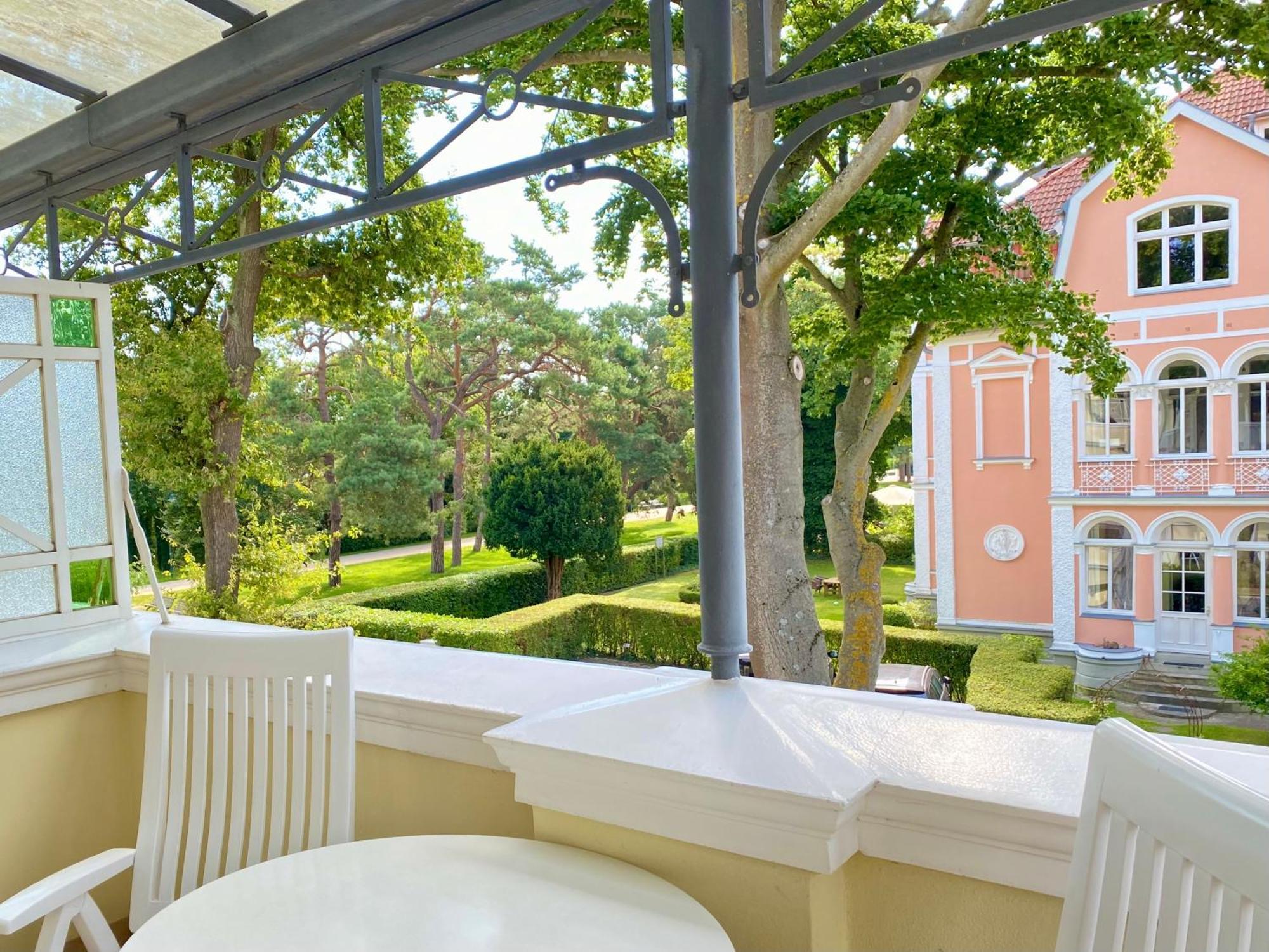 Villa Caprivi 10 Heringsdorf  Exterior photo