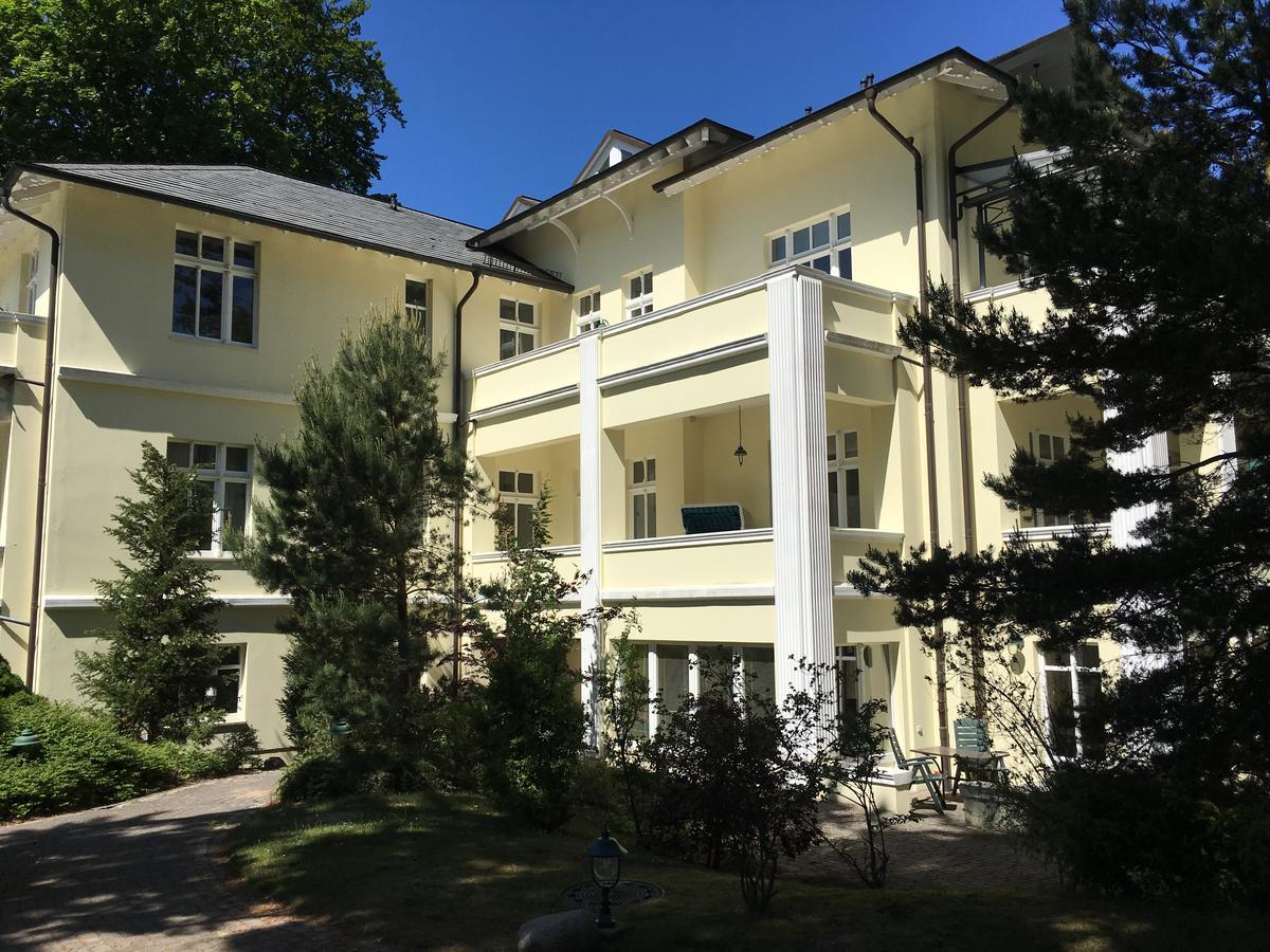 Villa Caprivi 10 Heringsdorf  Exterior photo